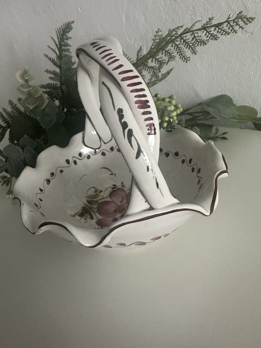Coș ceramic pictat manual cu mâner