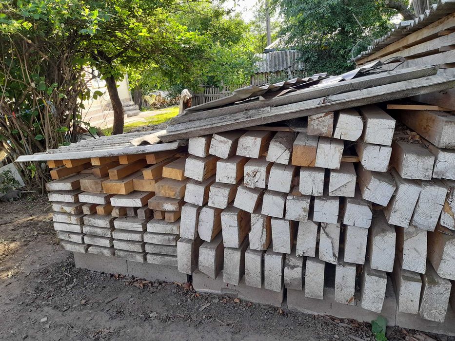 Vand grinzi uscate lemn