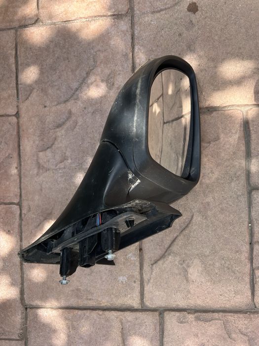 Dezmembrez Renault Zoe generatia 1 ( 2012-2019 )