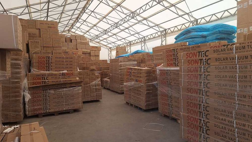 Panou solar presurizat boiler inox 100 l cu 10 tuburi vidate