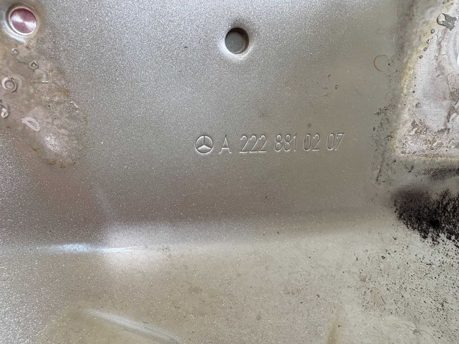 Aripa dreapta fata Mercedes S class W222 dupa 2014 cod A2228810207