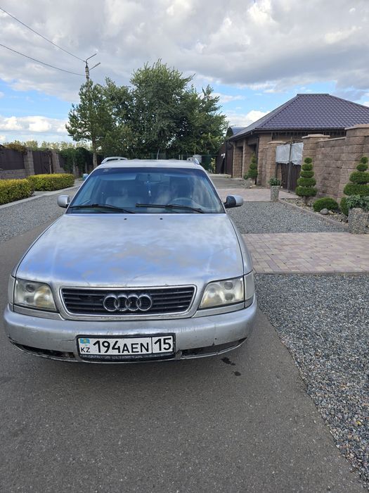 Ауди А6 С4 Уневерсал
