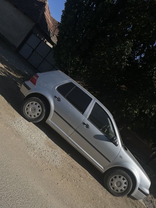 Golf 4 ,2003 motor1.4 benzina 75 cp
