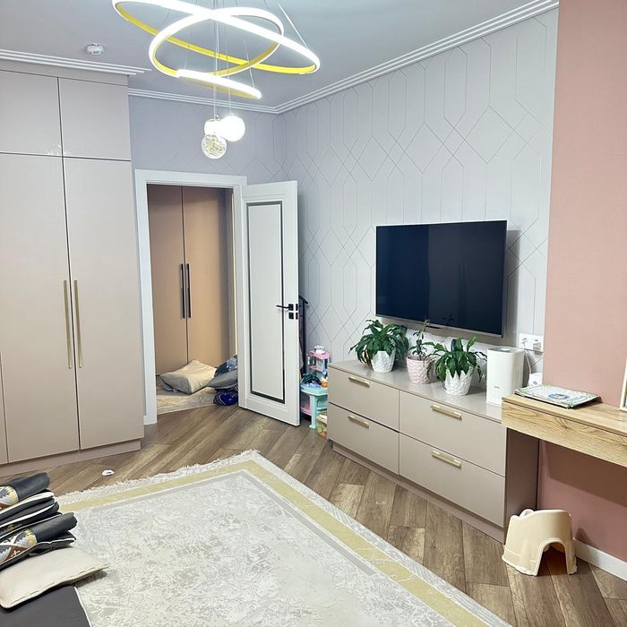 Продам 2 комнатную квартиру