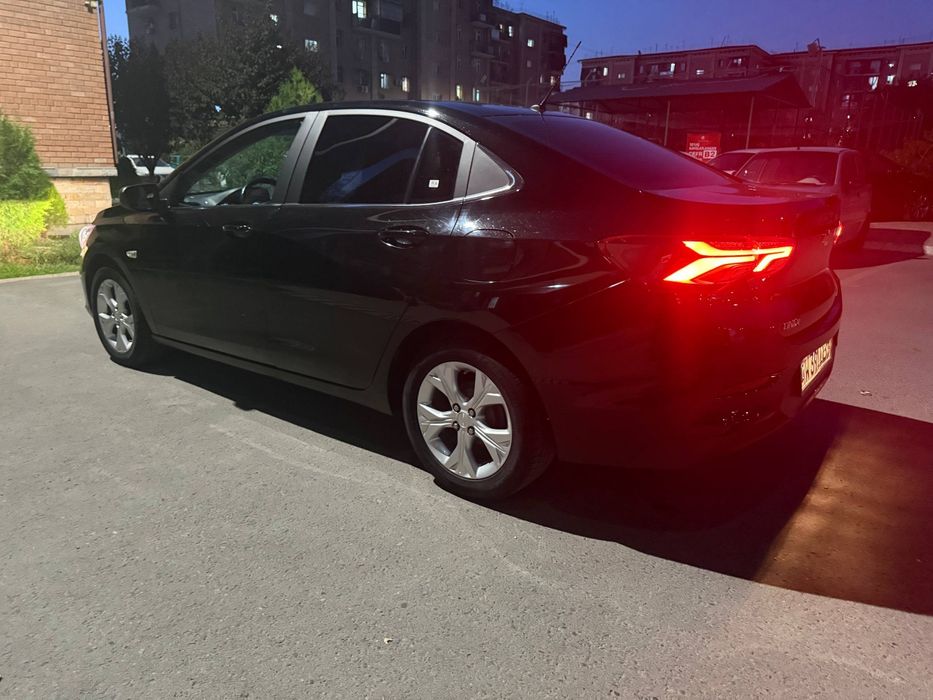 Срочно продам onix 5пример
