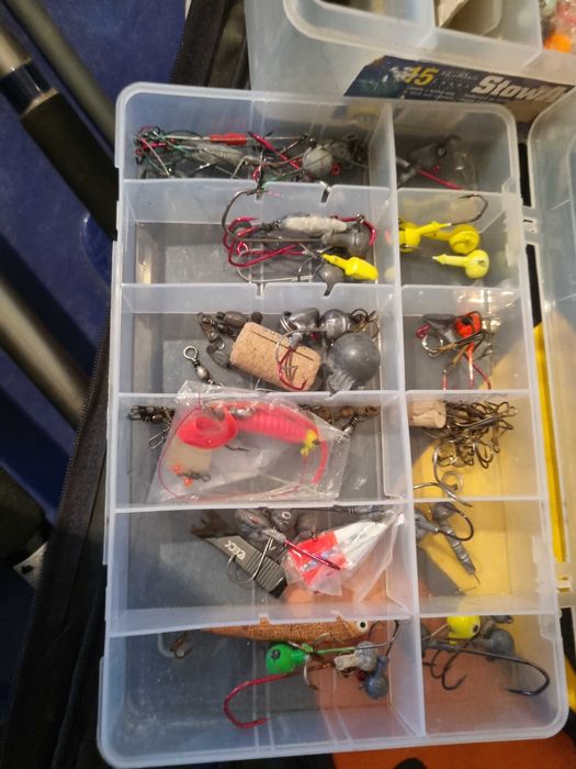 Въдици воблери  изкуствени рибки