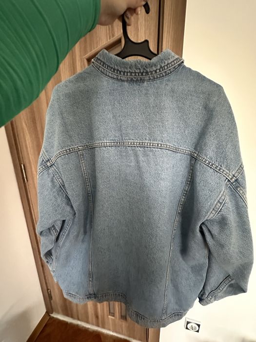 Дънково яке Stradivarius