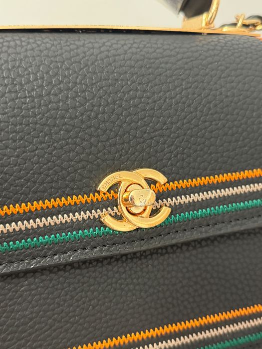 Geanta de mâna nouă 1/1