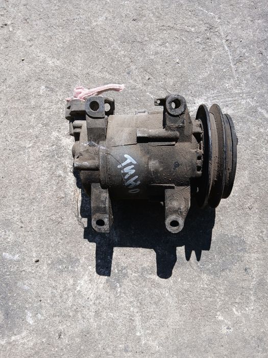 Компресор климатик NISSAN ALMERA TINO 00-05г. 2.2 114кс.