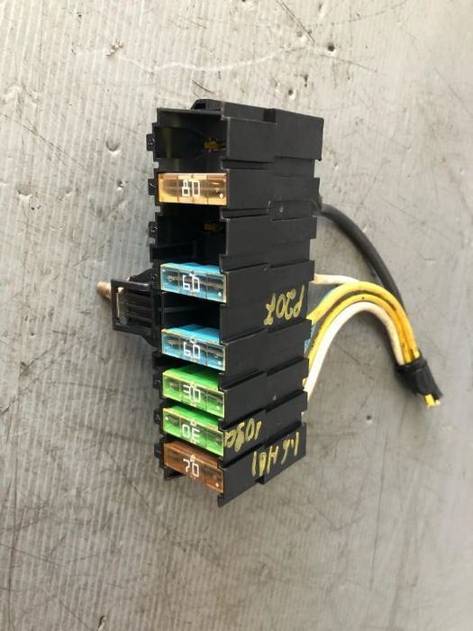 panou sigurante 1.6 hdi peugeot 207