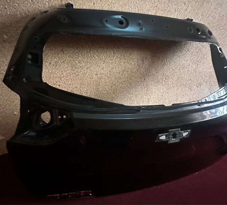 Tracker 2 redline orqa bagaj radnoy