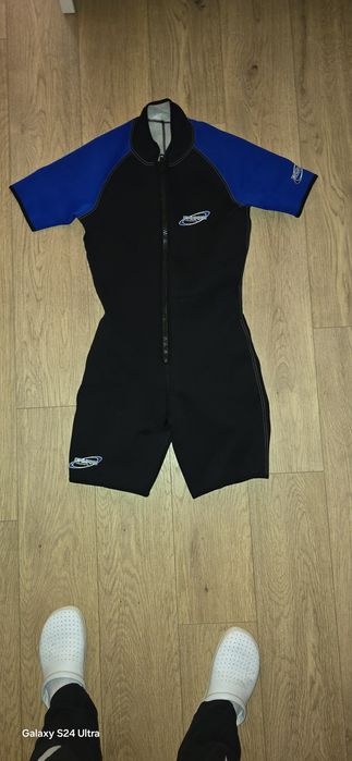 Неопренов костюм