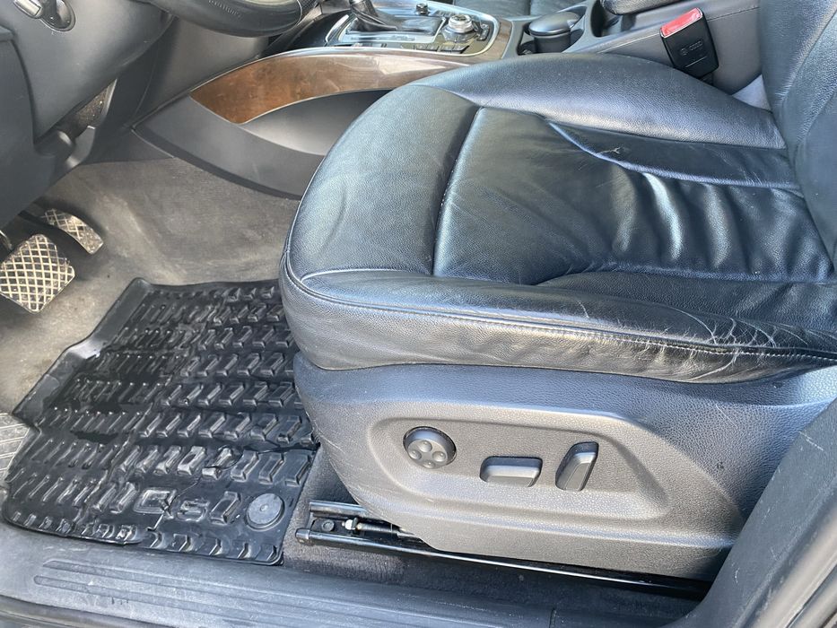 AUDI Q5,4x4,2010,2,0TDI,170Cp,Automat