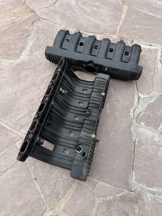 Впускной Коллектор 2.0-2.5 на BMW e34