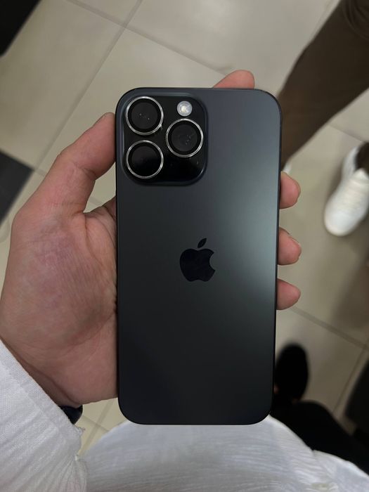Apple iPhone 16 pro max