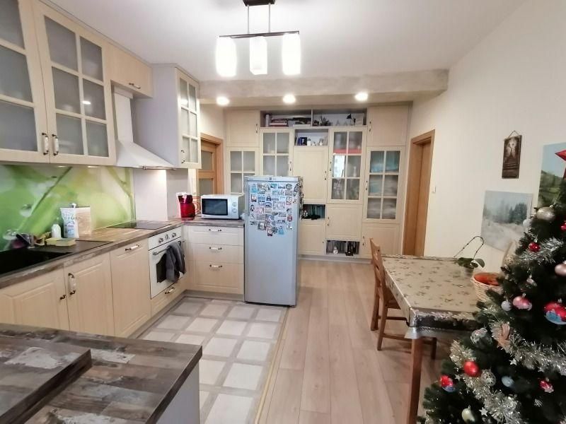 Тристаен за продажба в ж.к Дианабад