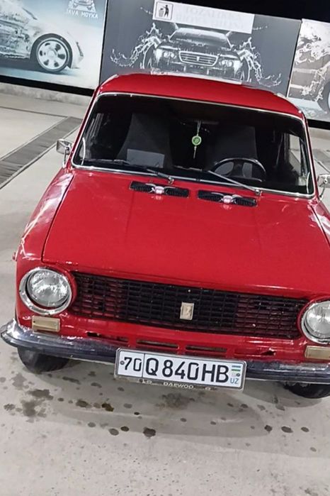 Vaz 2101 sotiladi
