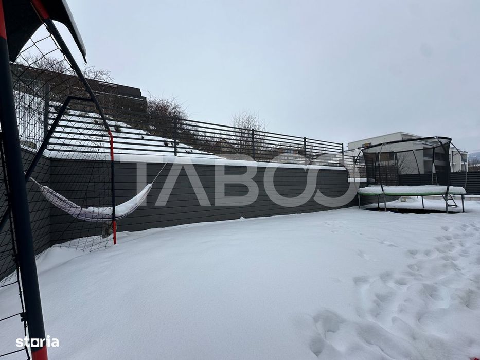 Apartament cu 4 camere cu gradina de vanzare cartierul Borhanci