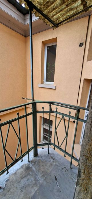 Дава се под наем Тристаен апартамент в София, Яворов - 100 кв.м за 306 € - Снимка #8