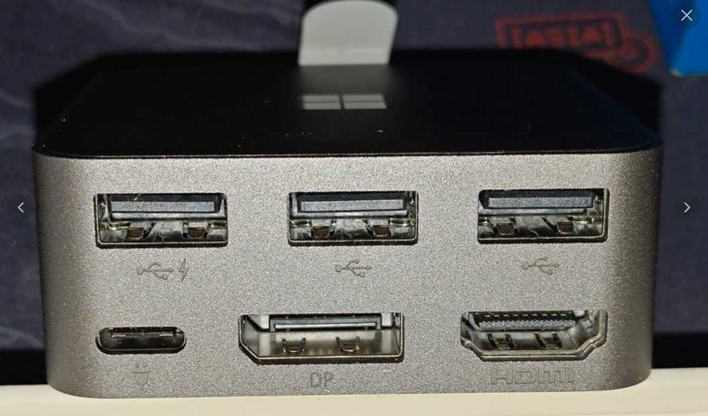 Telefon HP Elite X3 cu Microsoft Display Dock