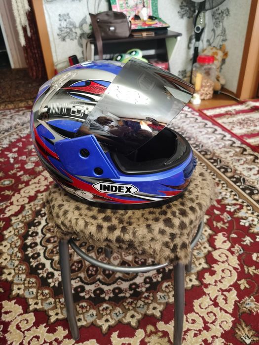 Продам  шлем.  .