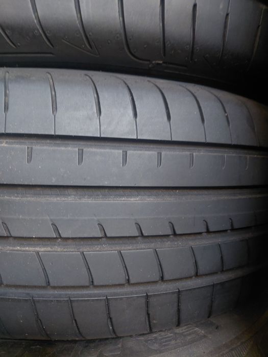 235/55/17" Goodyear 2бр.гуми .дот2023