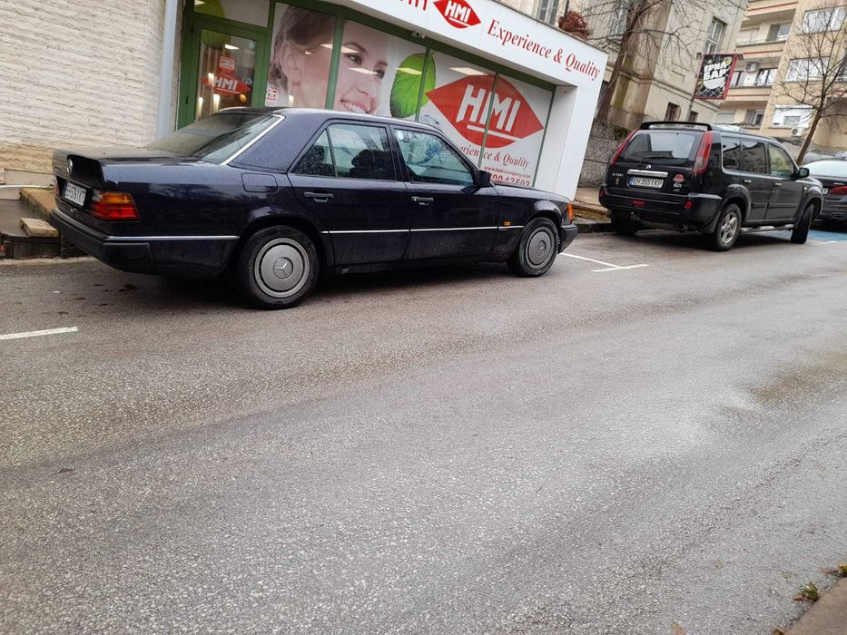 Mercedes Benc E  klasa na 4asti
