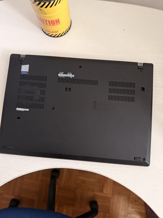 Laptop Lenovo ThinkPad T490