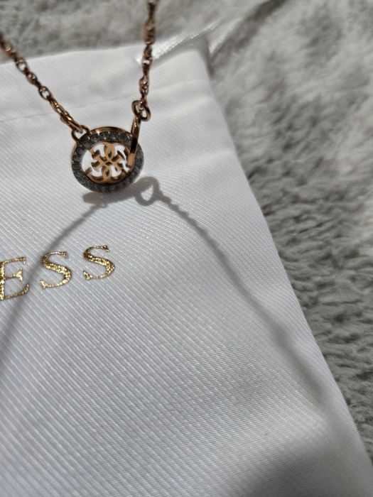 Colier Guess roze