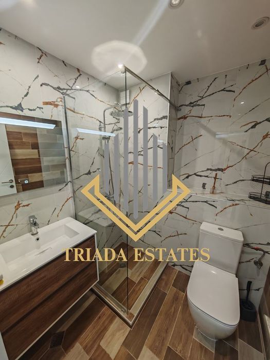 Модерен двустаен апартамент под наем в центъра на Бургас. Сграда Инфи