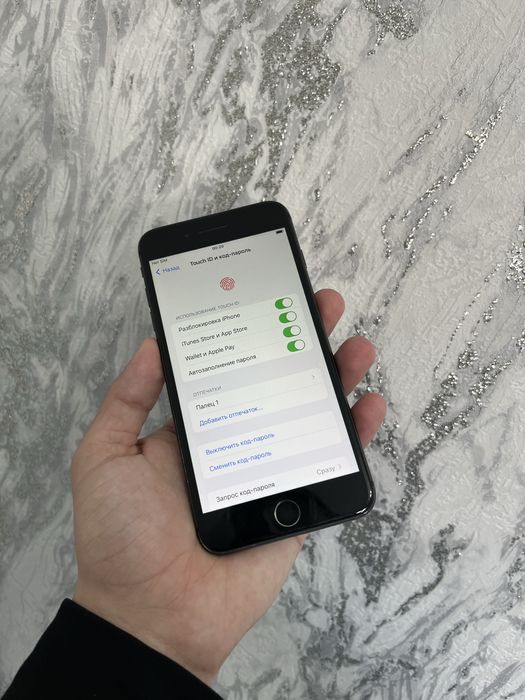 Продам Айфон 8+/ Iphone 8 Plus