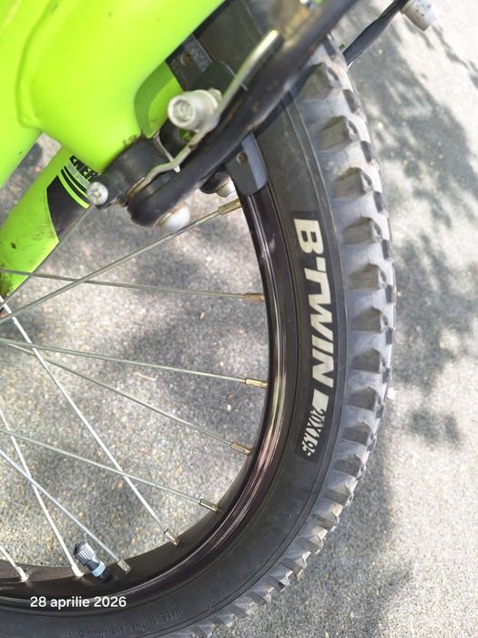 Bicicleta 7-10 ani