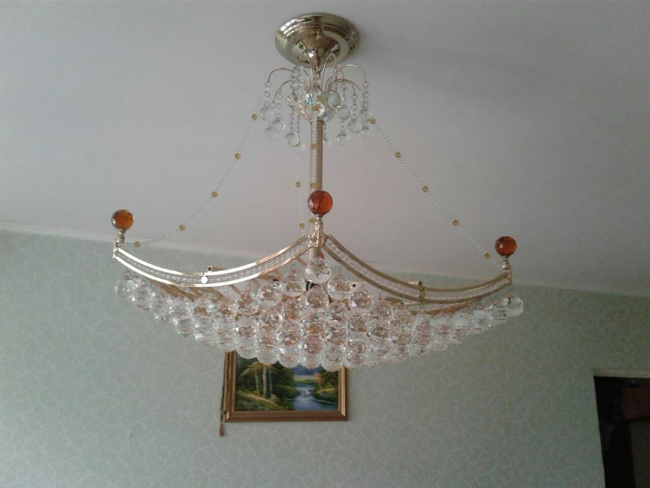 Люстра хрустальная