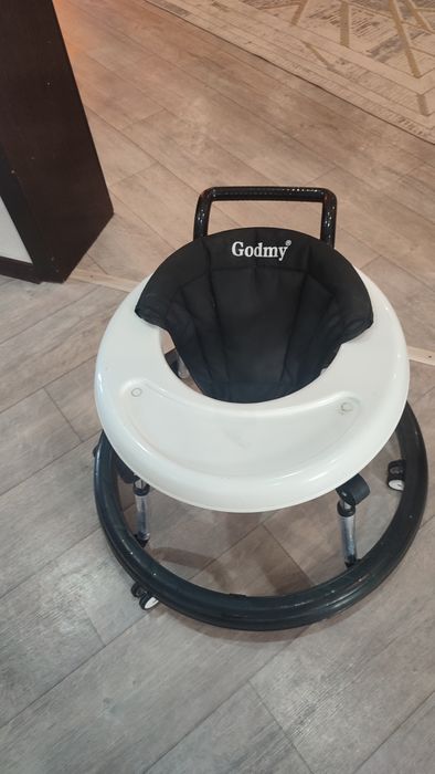 Ходунок очень стильный