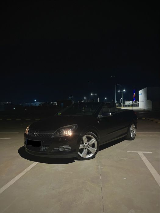 Opel Astra H Twintop 2008