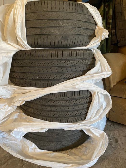 Продам комплект летней резины Hankook R18