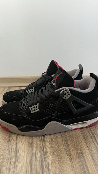 Jordan 4 Retro Bred 2019
