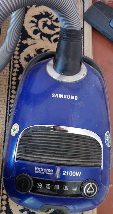 Продаётся Пылесос Samsung