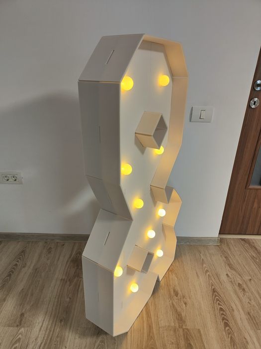 Decoratiuni petreceri - simbolul & cu LED