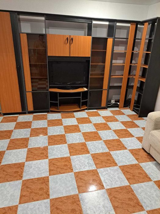 Apartament 3 Camere !