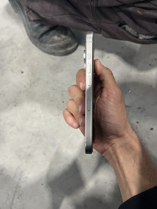 Iphone 15 pro 128gb