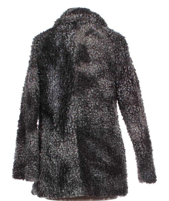 Vând blana dama Weise