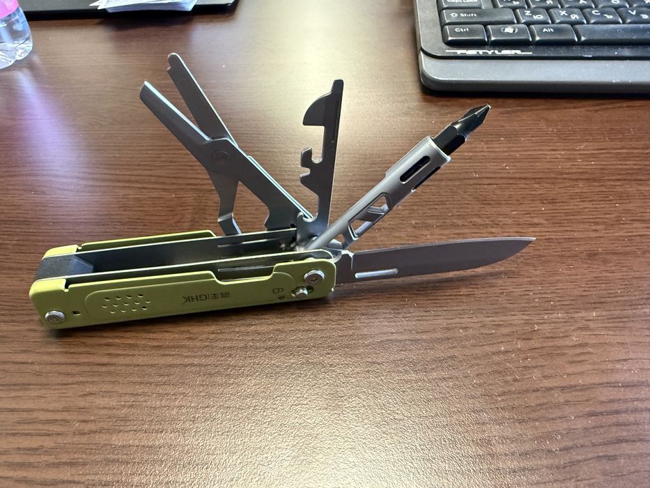 Мултитул HKG  - ЧИСТО НОВ