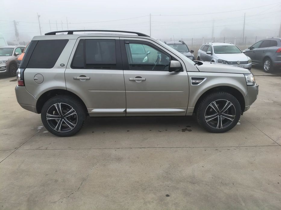 Land Rover Freelander 2013 diesel, 11.320 € — imagine 3