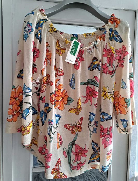 Блуза Benetton для девочки подростка. Новая!