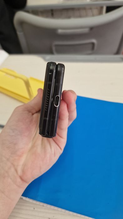 Samsung z fold 3 256
