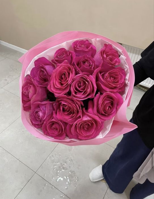 Розы голландские 15шт