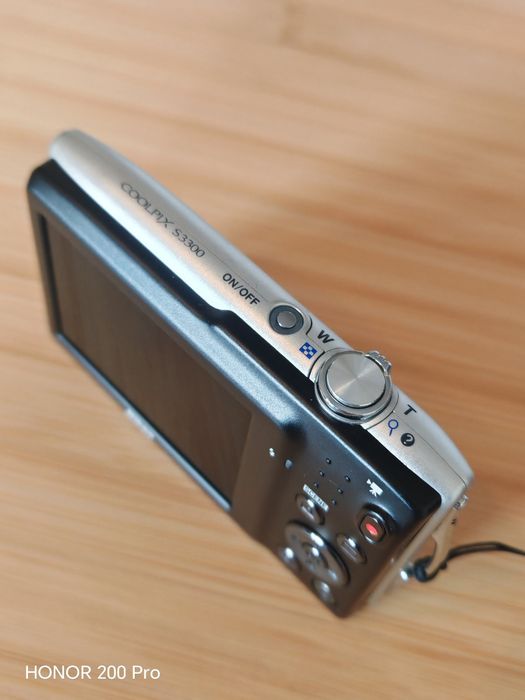 Nikon Coolpix s3300