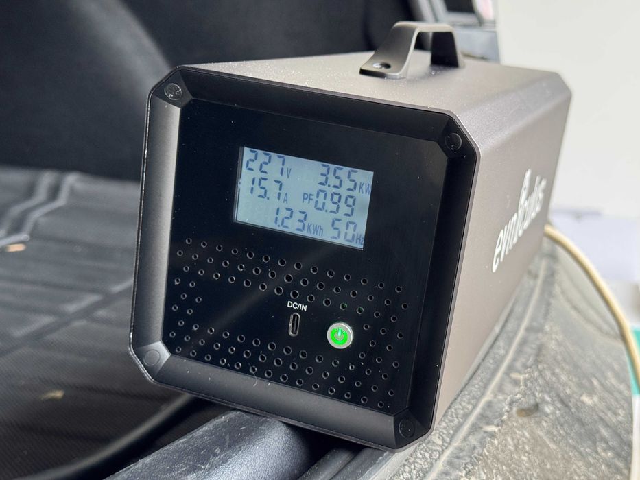 V2L Tesla Discharger 5kW Инвертор CCS2- 2x Шуко Model 3 Y S X