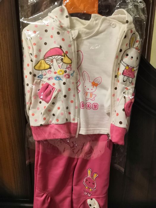 Новый костюмчик 1,5-3г